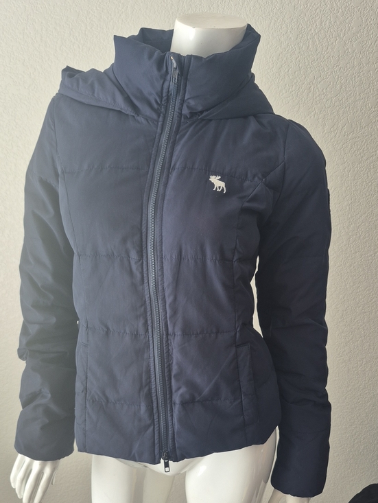 Abercrombie & Fitch Jackets & Blazers - abercrombie Woman Navy Hooded Puffer Jacket